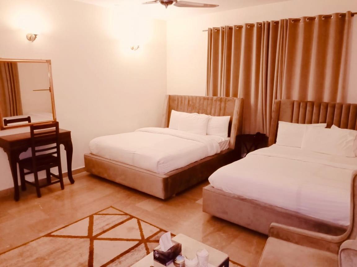 Blue Moon Residency Hotel Islamabad Luaran gambar